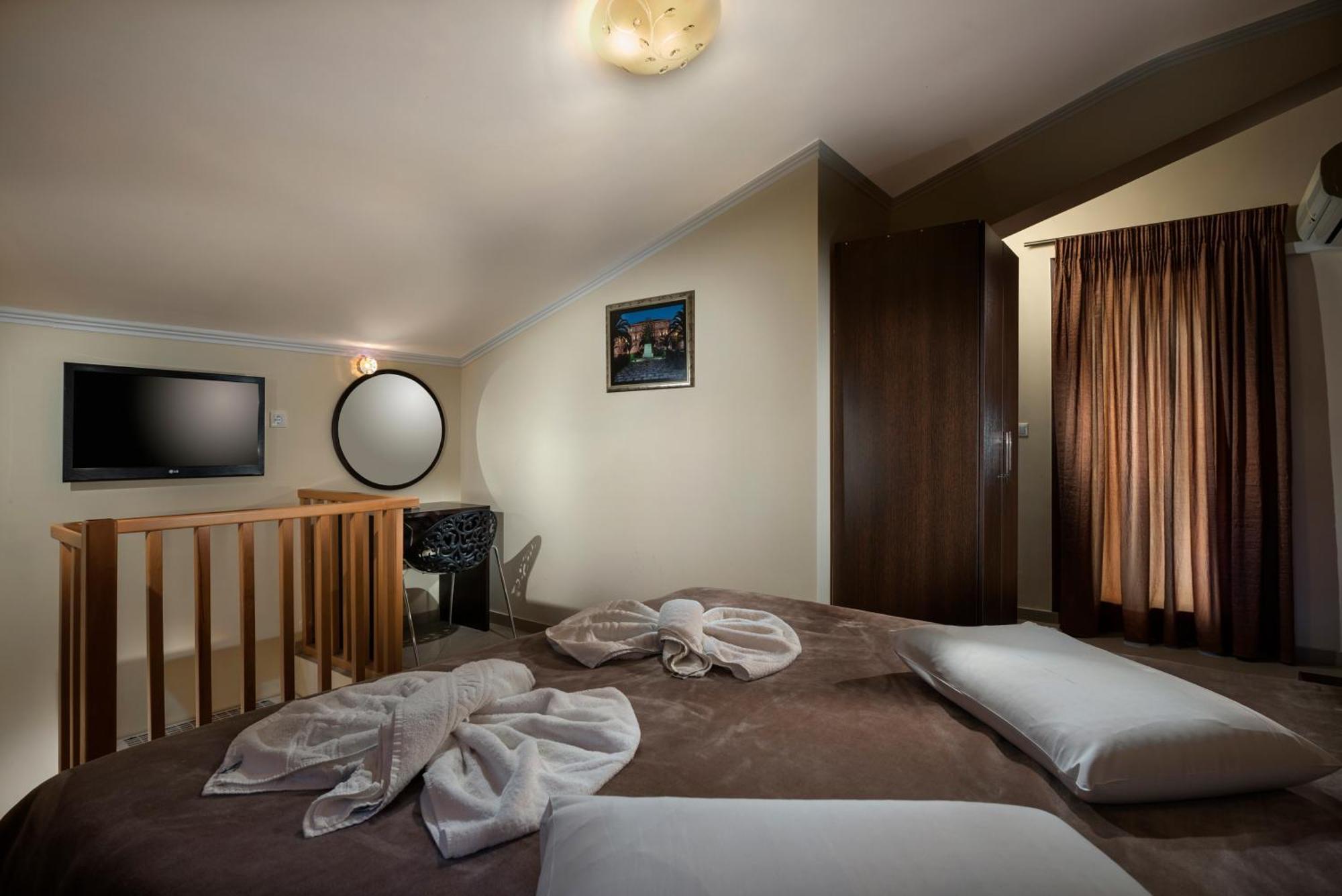 Areti Suites Kathaniá Exteriér fotografie