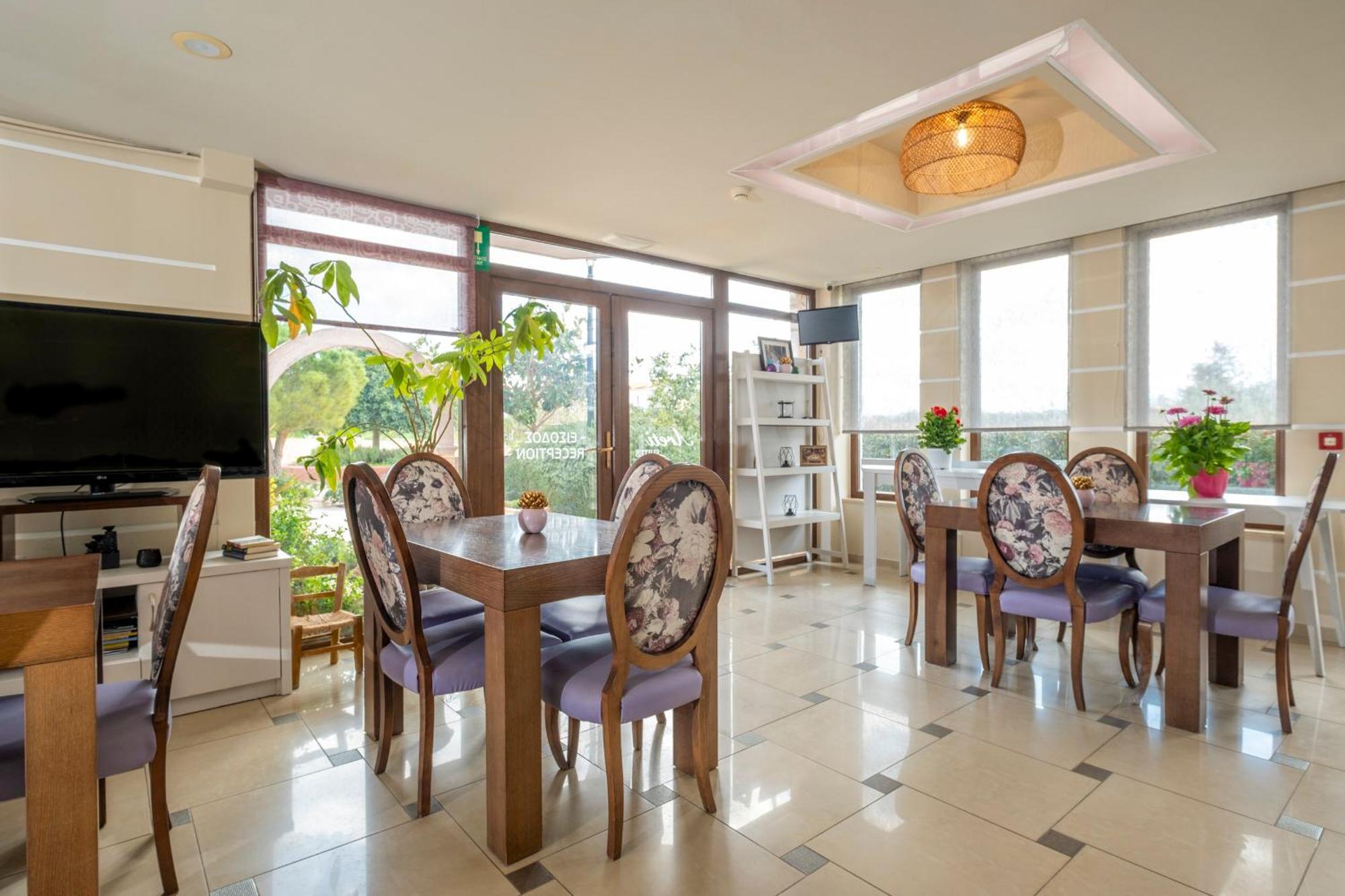 Areti Suites Kathaniá Exteriér fotografie