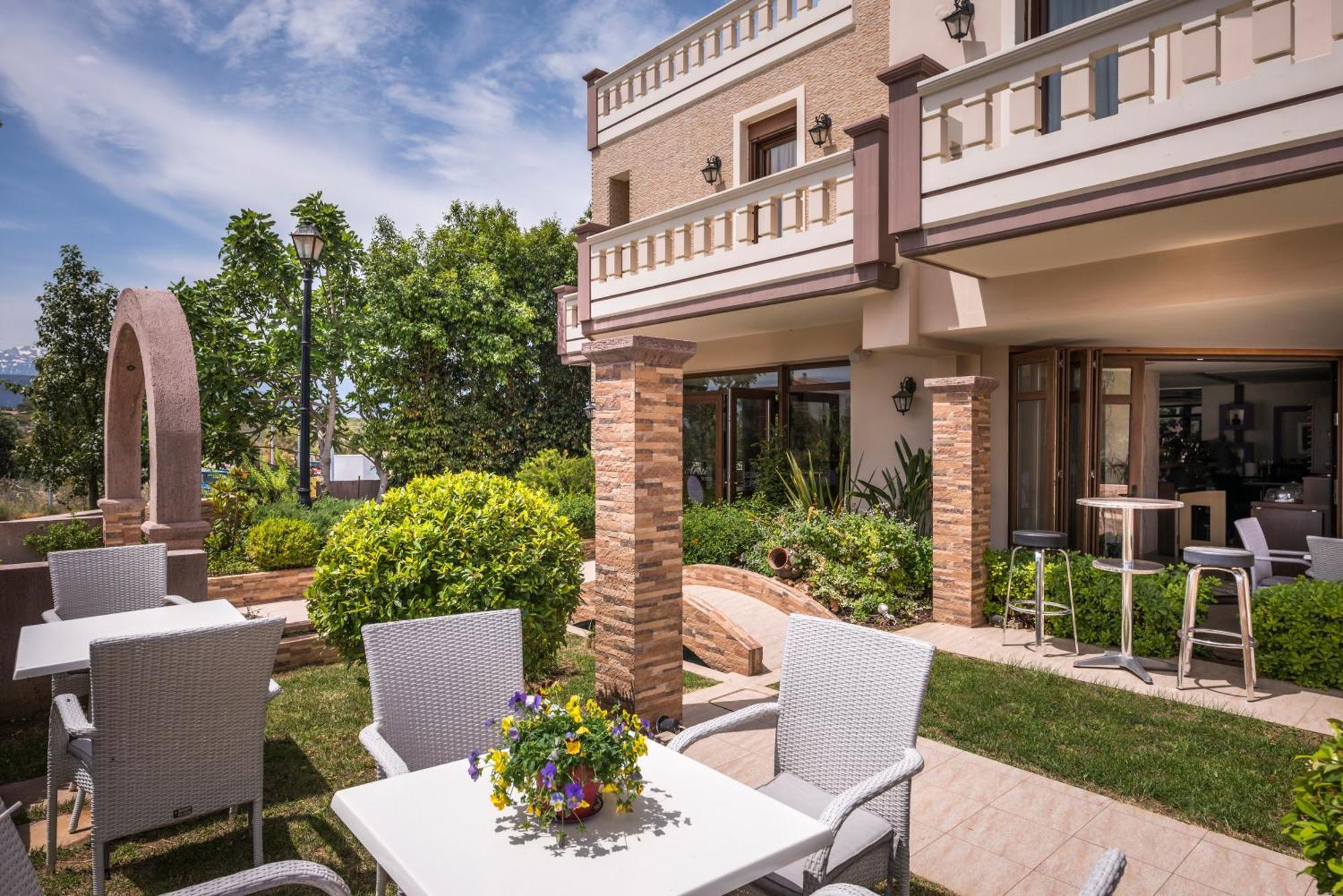 Areti Suites Kathaniá Exteriér fotografie