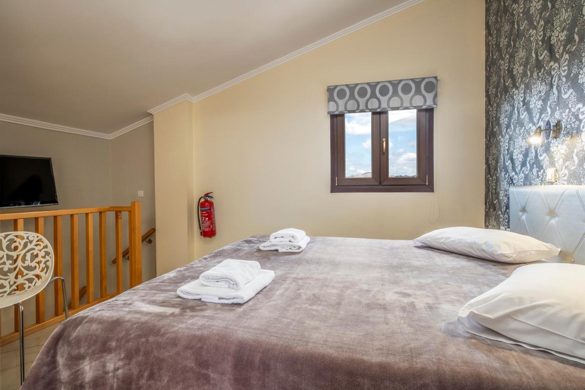Areti Suites Kathaniá Exteriér fotografie