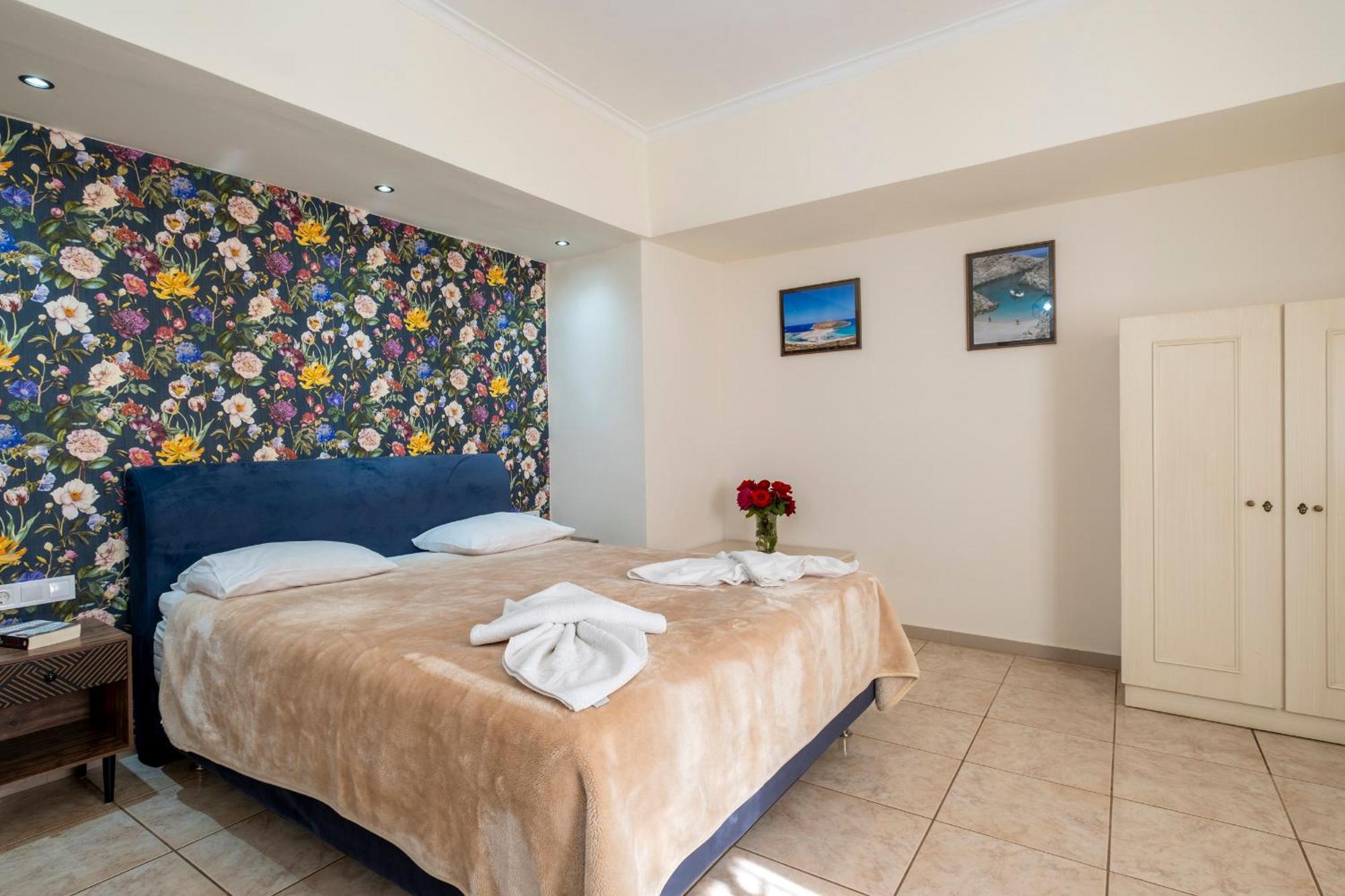 Areti Suites Kathaniá Exteriér fotografie